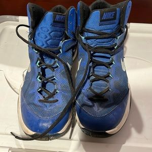 Men’s Nike Sneakers Size 12